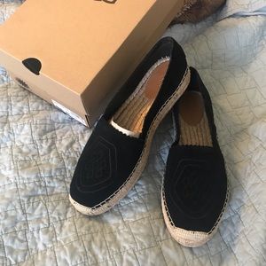 NWB - UGG Black Espadrilles size 10